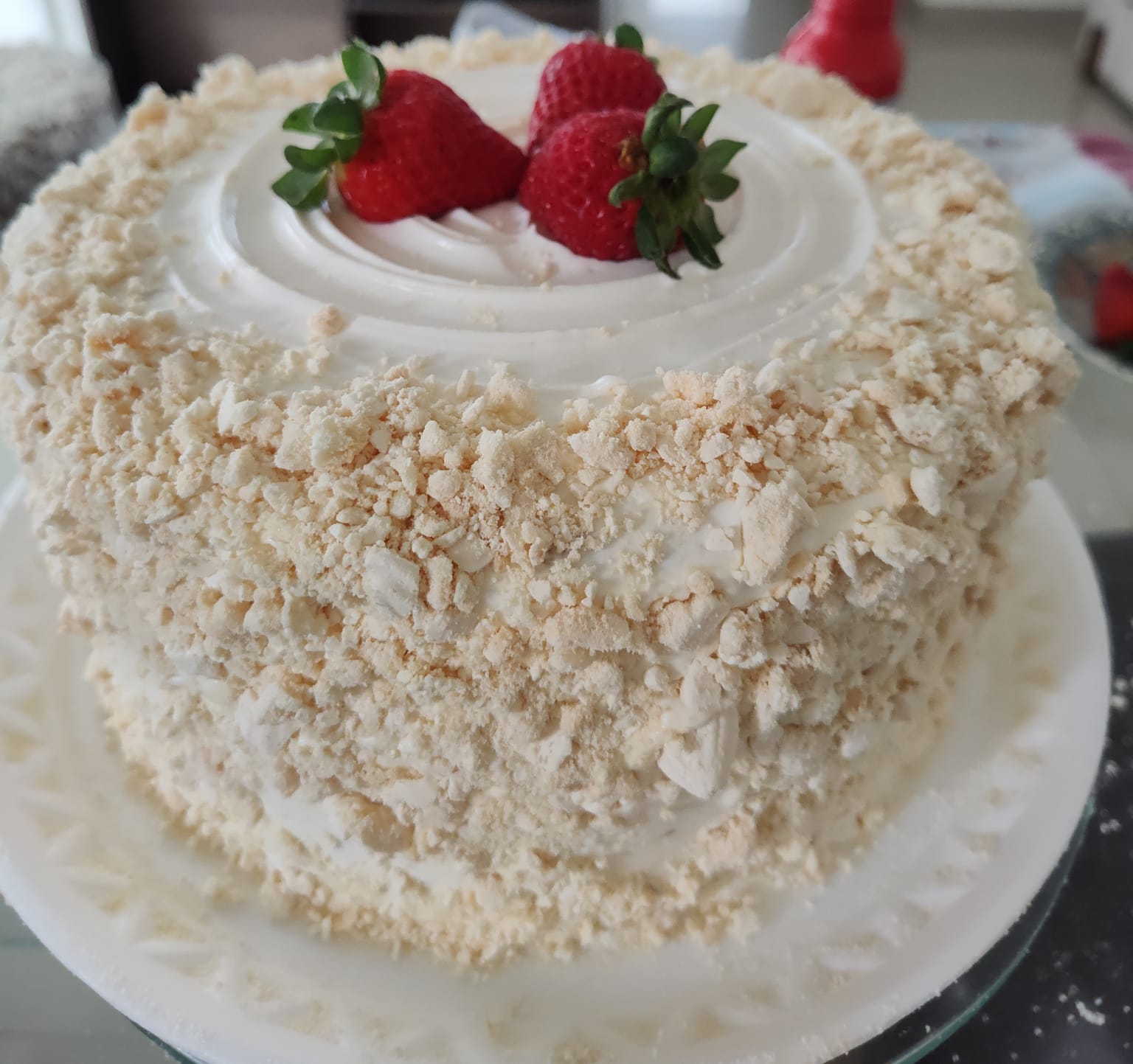 Torta de morango com suspiro